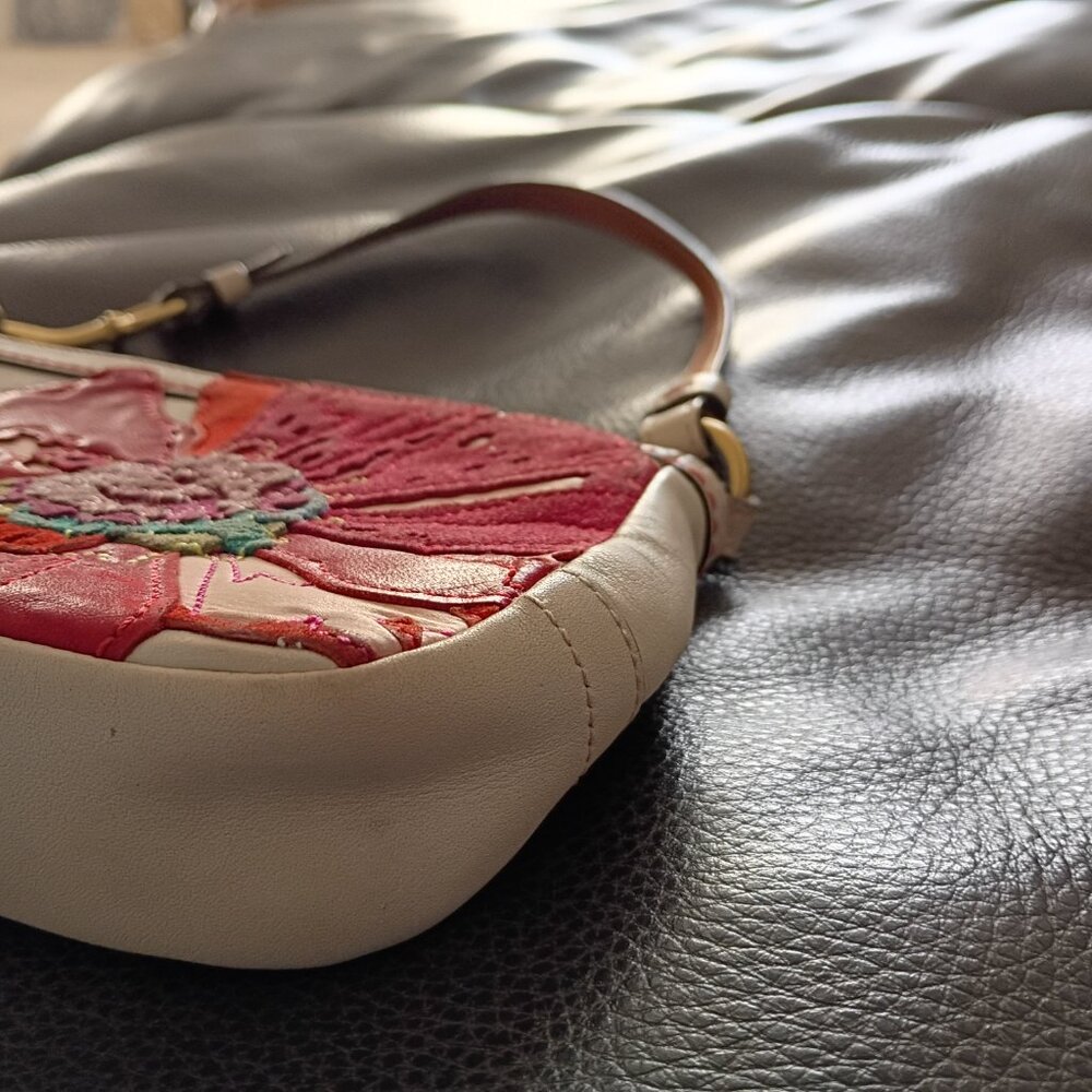 Vintage 1990 Coach poppy design demi bag - Picture 2 of 7